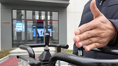 Minicarregadeira skid steer S390