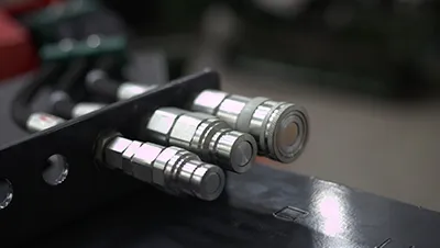 Minicarregadeira skid steer S390