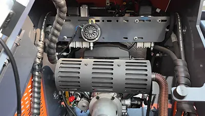 Minicarregadeira skid steer S460