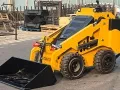 Minicarregadeira skid steer S750
