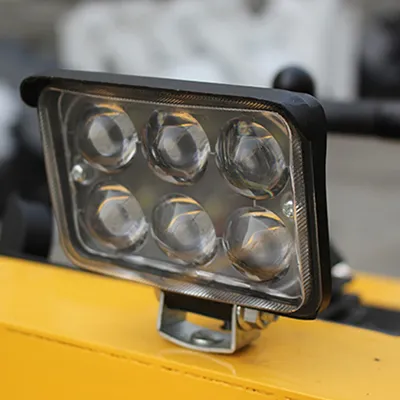 Minicarregadeira skid steer S750