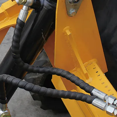 Minicarregadeira skid steer T750