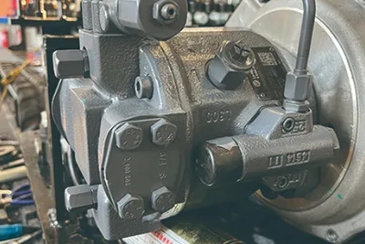 Escavadora elétrica de esteiras KE20/25