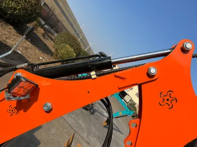 Mini escavadeira de esteiras KV08