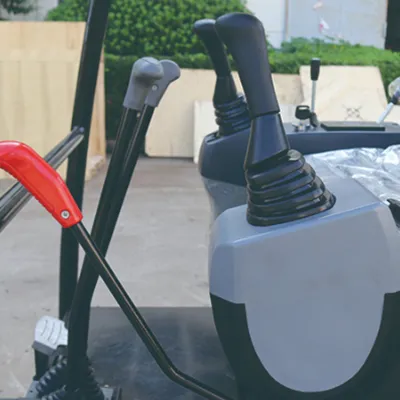 Mini escavadeira de esteiras KV25